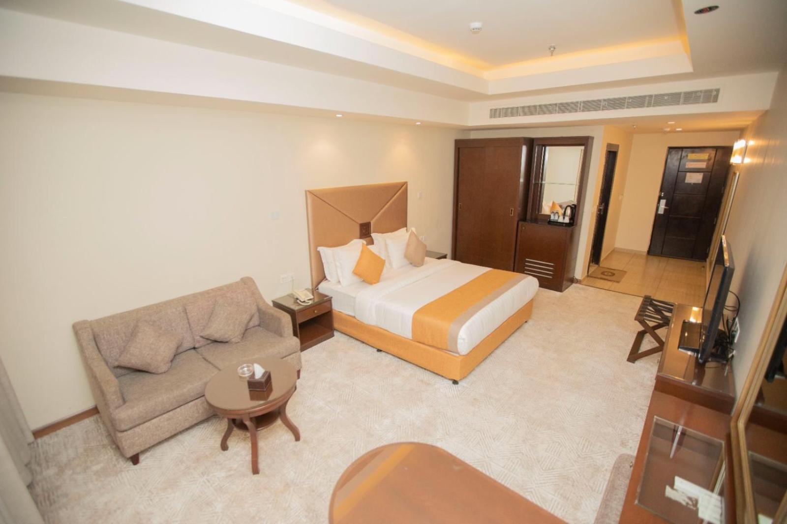 Sanam Hotel Suites - Riyadh Bagian luar foto