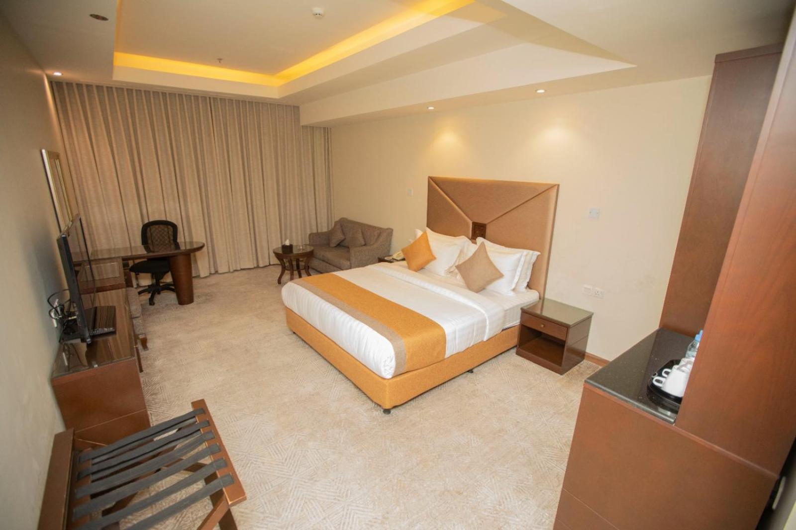 Sanam Hotel Suites - Riyadh Bagian luar foto