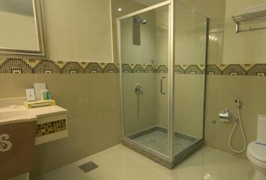 Sanam Hotel Suites - Riyadh Bagian luar foto